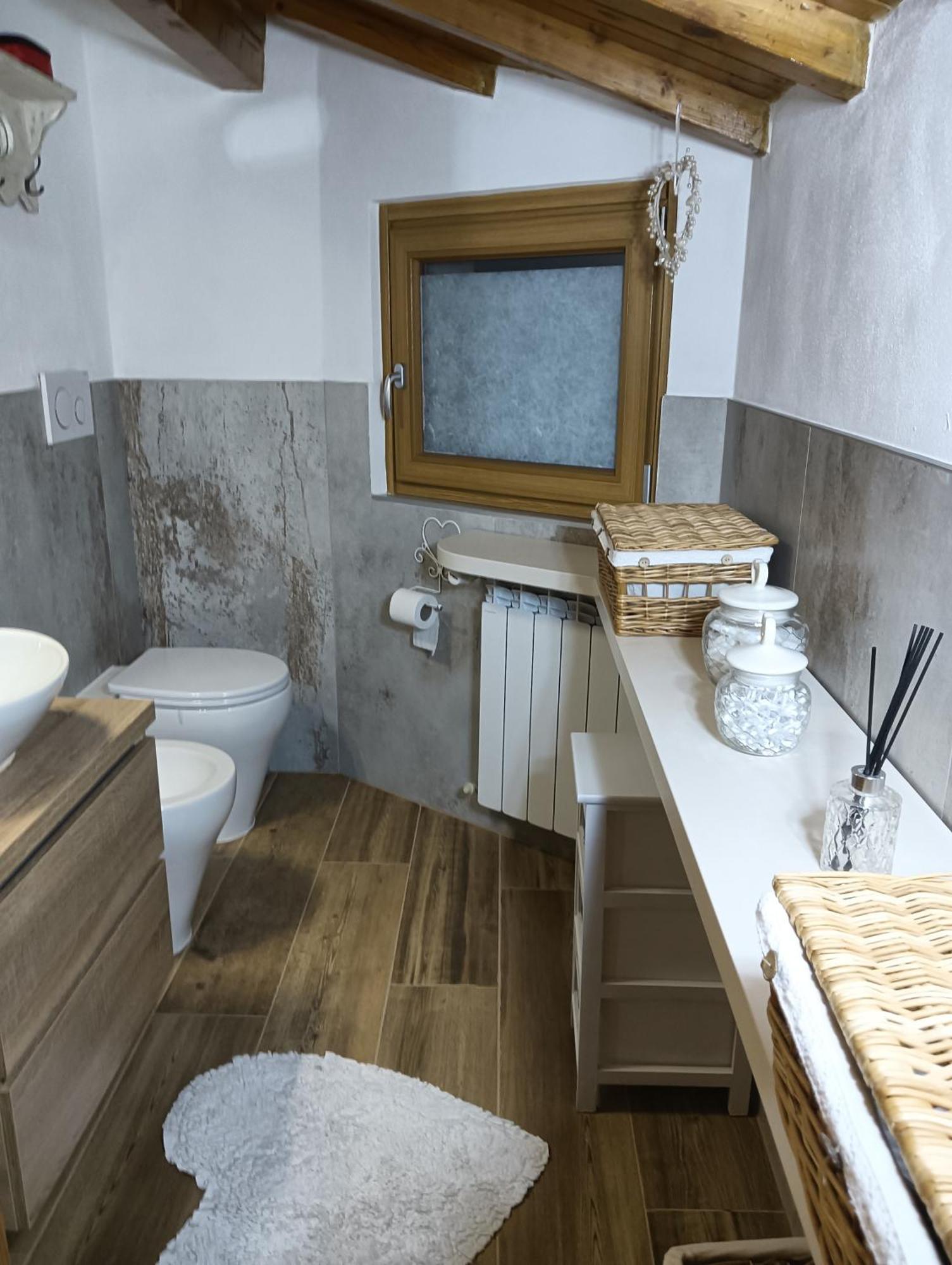 Al Cottage Oliveto Lario Exterior photo