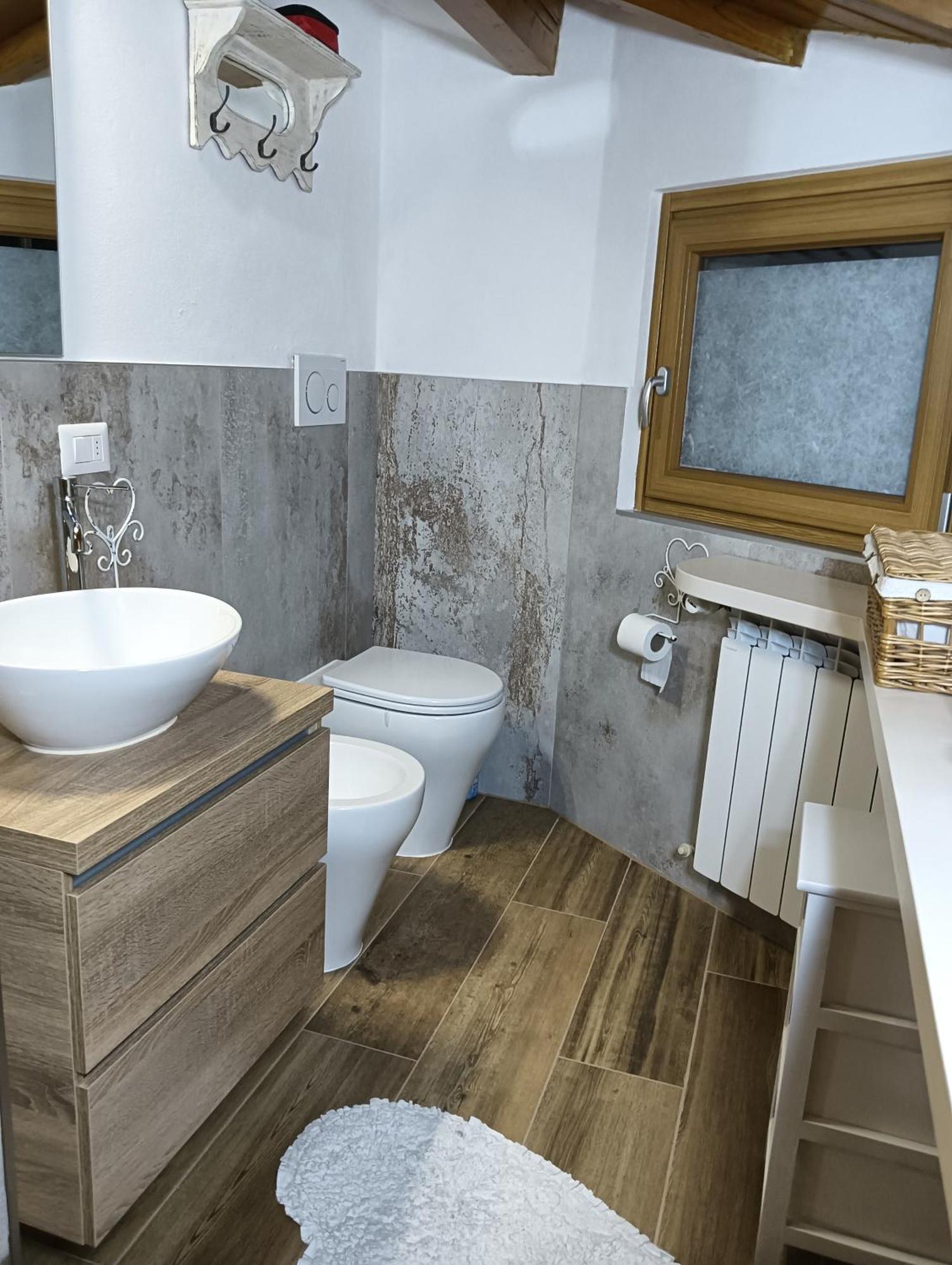 Al Cottage Oliveto Lario Exterior photo